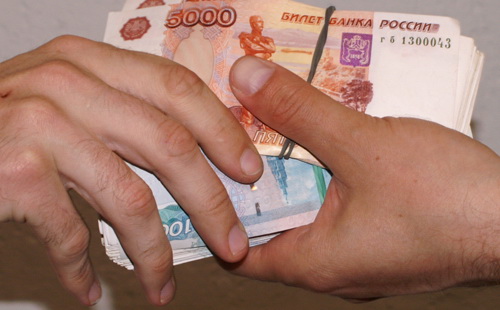 Сотрудника администрации Ташлинского района поймали на взятке в 500 тысяч рублей